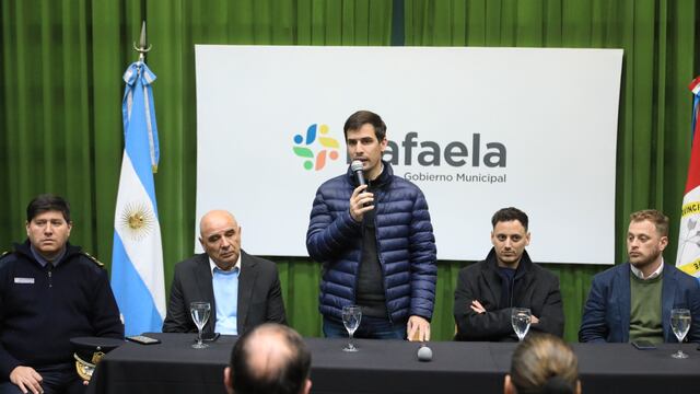 Formación de nuevos agentes para la seguridad de Santa Fe