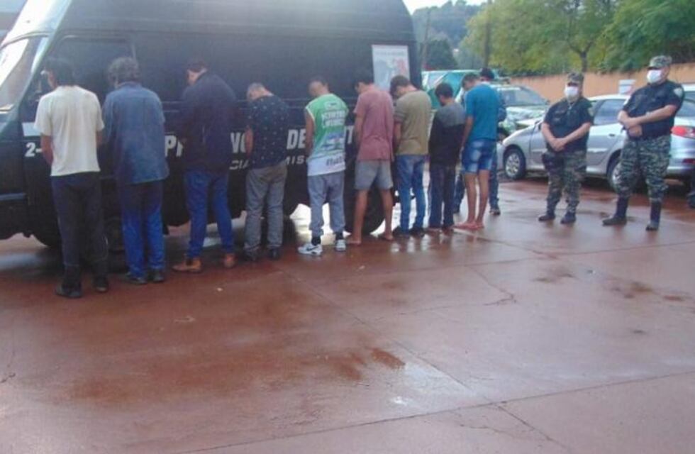 Contrabando en Puerto Piray: hay nueve detenidos y elementos incautados