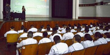 Aspirantes de la ESSA participaron de charlas de sensibilización en género
