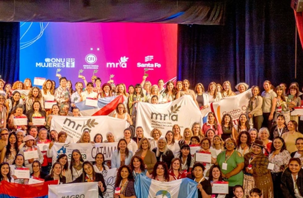 Dos mujeres tresarroyenses ganadoras del Premio Lía Encalada en el Foro Internacional de Mujeres en la Ruralidad