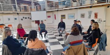 Jornada de capacitación del personal del Pequeño Hogar Municipal