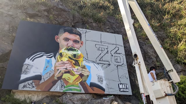 Nahuel Molina y la copa del mundo. Un mural dedicado al hijo pródigo de Embalse (La Voz).