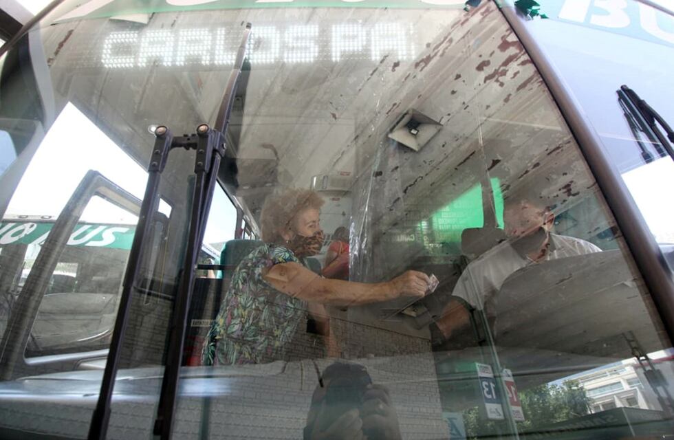 Paro de choferes por reclamo salarial: mañana no habrá transporte interurbano de pasajeros: