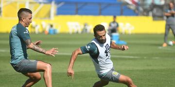 Lucas Gamba se había quedado afuera del duelo con Banfield en el final de la primera etapa del torneo. (@carcoficial)