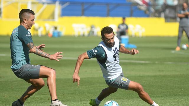 Lucas Gamba se había quedado afuera del duelo con Banfield en el final de la primera etapa del torneo. (@carcoficial)