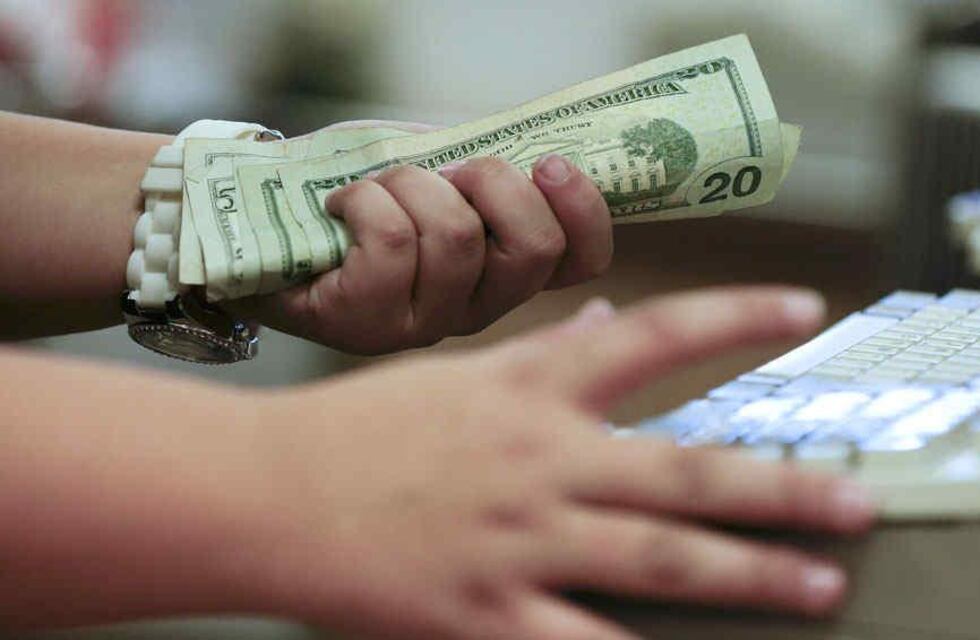 Establecen nuevos requisitos para la adquisición del dólar “contado con liqui”