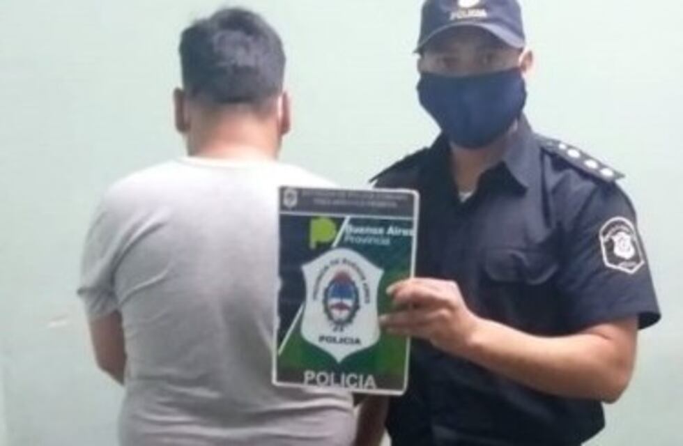 Detenido por intentar agredir a un compañero de trabajo con un cuchillo tramontina