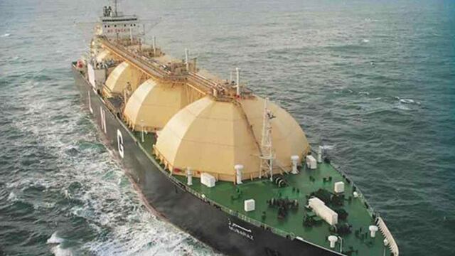 EN BARCOS. Bonadio investiga supuestas irregularidades en la importación de gas.