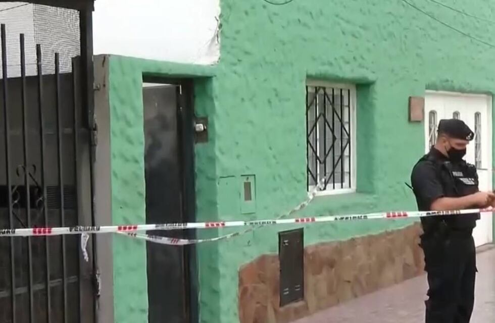 Investigan homicidio de policía retirado en su casa de la zona sur de Rosario