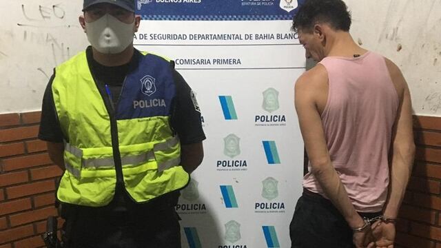 Lo encontraron en un frigorífico con fines de robo y fue detenido