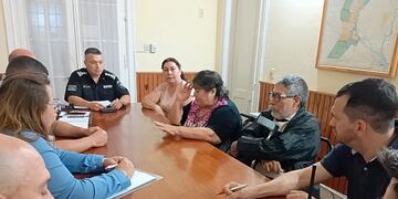 Reunión con vecinales por seguridad en Rafaela