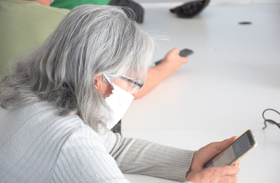 Río Grande: Verano tecnológico para Adultos Mayores