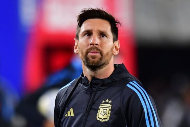 Messi emocionado en la previa. (@AFASeleccionEN)