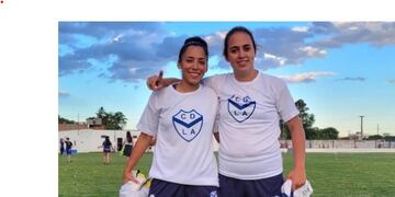 Constanza Franco y Antonella Carballo (La Armonía). Gentileza: Detaquitomega.