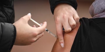 En esta segunda ola de la pandemia, son muchas las localidades de la región que trabajan arduamente para hacer llegar las vacunas a tiempo, para todas las personas de su comunidad