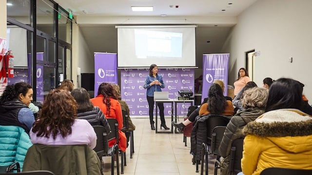 Gran concurrencia en el taller “Mujeres que crecen y ahora facturan”