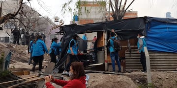 La Justicia ordenó desalojar el asentamiento “La fuerza de las mujeres”.