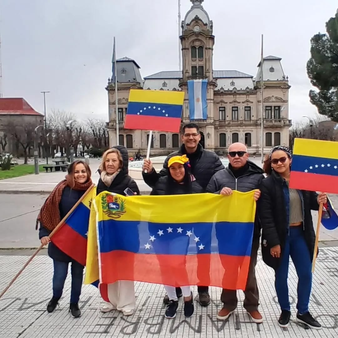 “Salir para salvar a una hija”: la voz de un venezolano que vive en Tres Arroyos