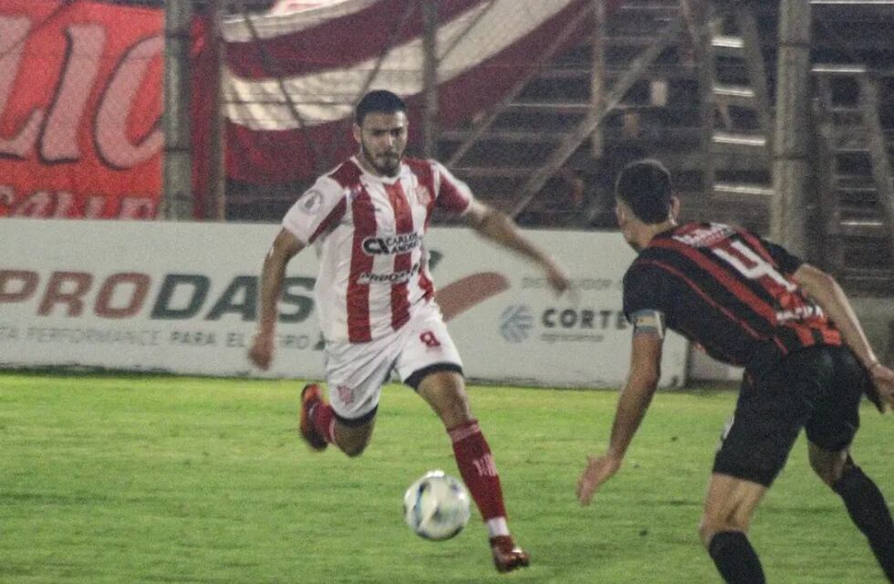 El “9″ no pudo aguantar y se lo empataron sobre el final