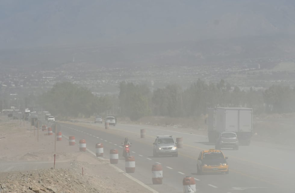 Viento zonda y lluvias en Mendoza: así estará el tiempo este fin de semana