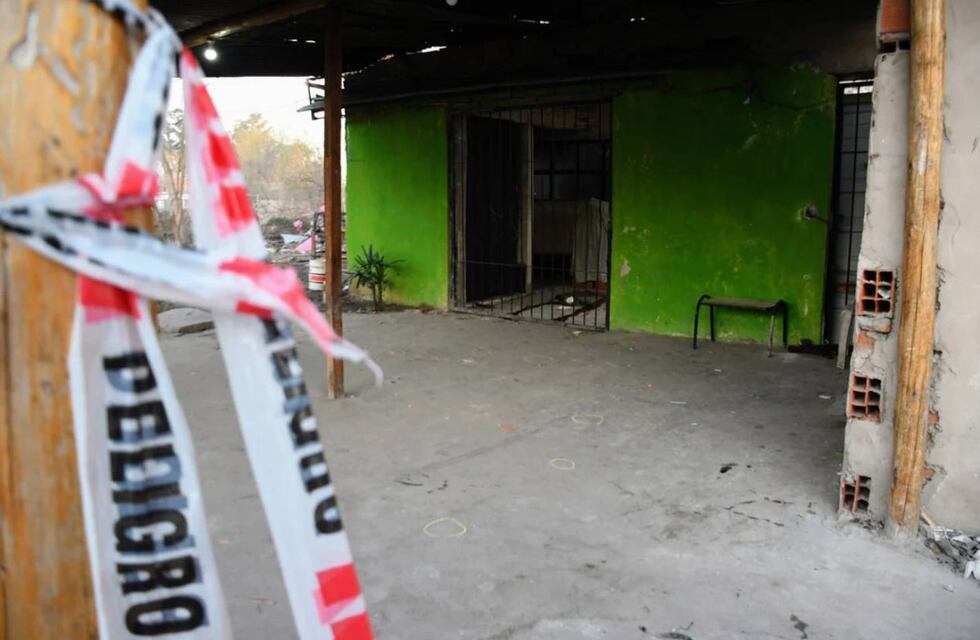 Doble crimen en Rosario: mataron a balazos a una mujer y su hija adolescente