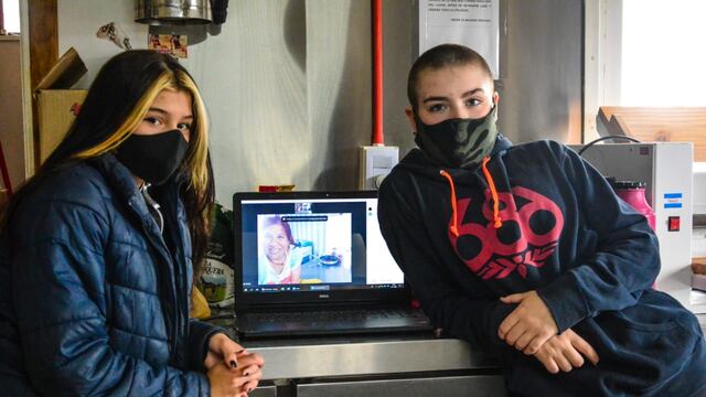 “Activá el Verano”, es el espacio para jóvenes organizado por la Municipalidad de Ushuaia a través de la Secretaría de Políticas Sociales, Sanitarias y Derechos Humanos el cual concluyó su tercer semana.