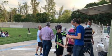 El intendente Luis Castellano recorrió las instalaciones del Club Ciclista