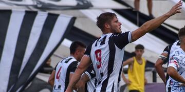 El delantero de Gimnasia de Mendoza, Germán Rivero fue dado de alta luego de ser afectado por la bacteria Salmonella.