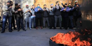 Poro de trabajadores en las bodegas del Valle de Uco.