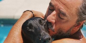 Pablo Granados y su perro Molfino