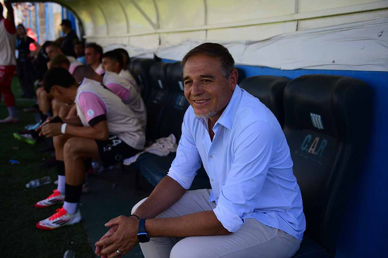 Hernán Medina técnico de Racing de Nueva Italia. (José Gabriel Hernández / La Voz)