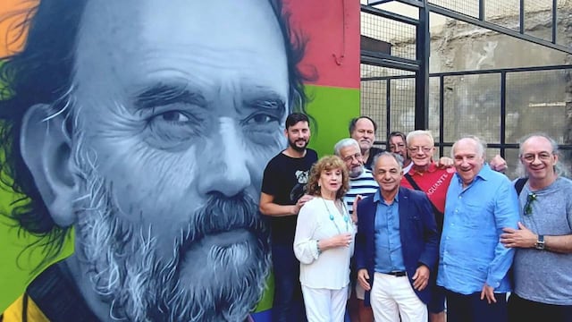 Gabriel Griffa inauguró la obra antes del último aniversario del nacimiento del humorista.