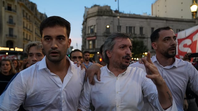 El diputado Máximo Kirchner salió del recinto. Juan Tesone / Clarín