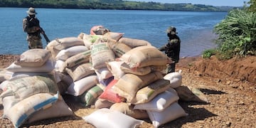 Prefectura Naval secuestró soja ilegal en El Soberbio.