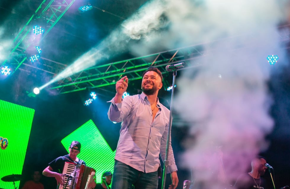 Tras 28 días detenido, liberaron a un reconocido cantante de Córdoba: los motivos