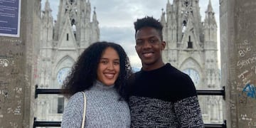 La pareja ecuatoriana protagonizó un video conmovedor en Guayaquil.