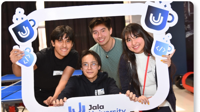 Becas Java University