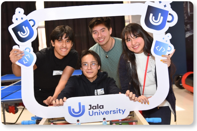 Becas Java University