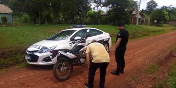 Montecarlo: recuperan una motocicleta que había sido robada.