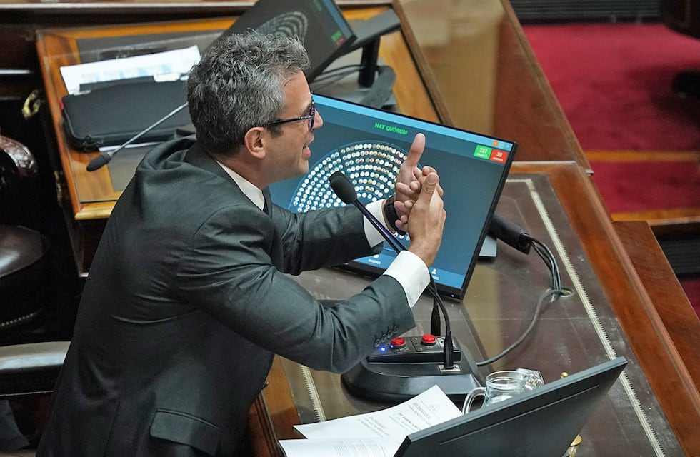 Sesión explosiva en Diputados: la oposición busca aprobar la Ley de DNU, sancionar a Espert e interpelar a Karina Milei