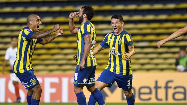 Central derrotó 2 a 0 a San Lorenzo por la Sudamericana. (@CARCoficial)