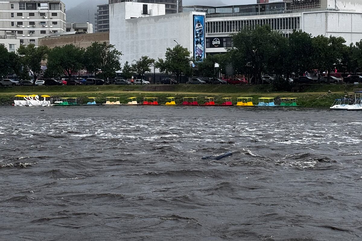 Creciente del río San Antonio de Carlos Paz. (La Voz)