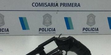 Varios menores demorados por no pagar un viaje en taxi y uno estaba armado