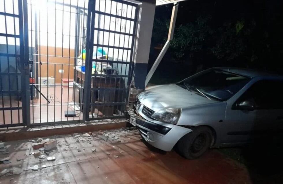 Despistó con su automóvil y casi ingresa a un calabozo en Florentino Ameghino