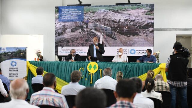 Manzur inauguró una importante obra en la Cuenca Productiva del rio Balderrama y Campo de Herrera