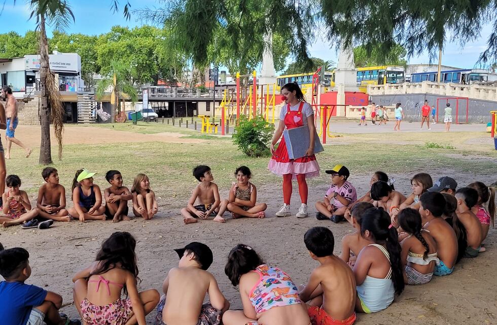 Concientización desde la infancia: brindan taller sobre el cuidado del ambiente en la Colonia Municipal