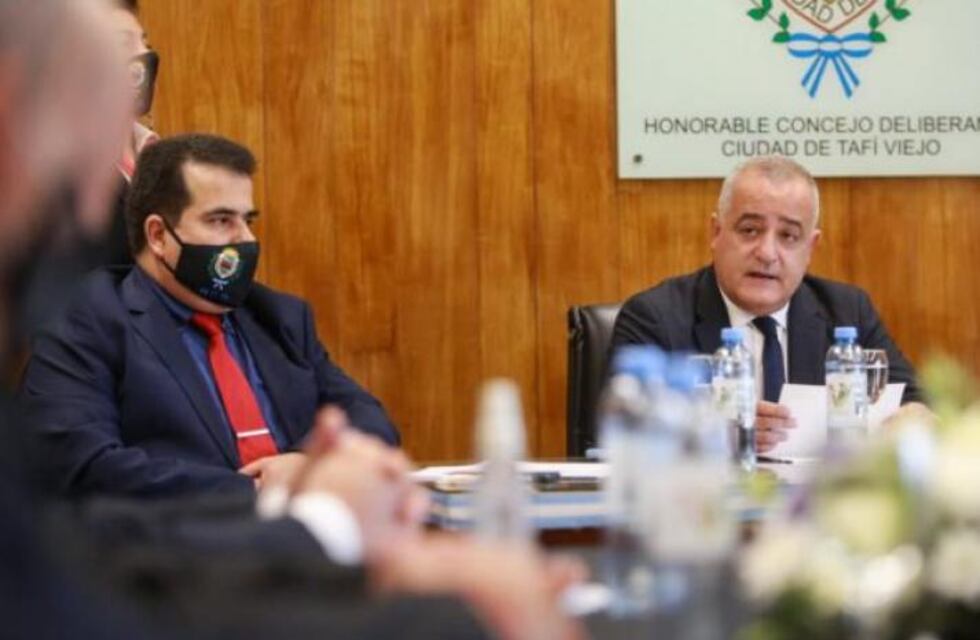 Anunciaron la creación de un hospital y un centro universitario en Tafí Viejo