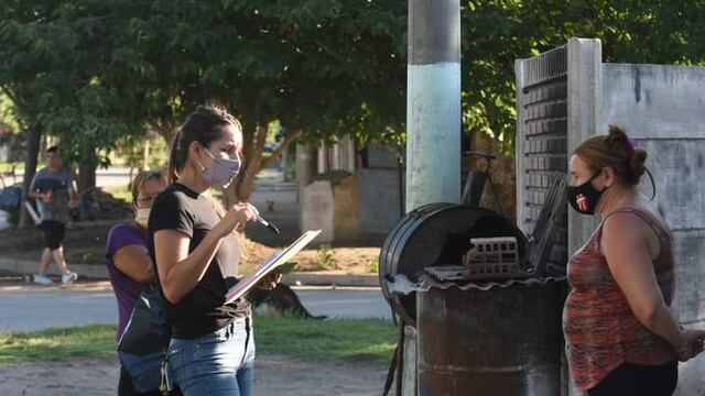 Puerta a puerta para prevenir casos de dengue en Rafaela