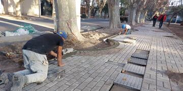Los trabajos en la plaza Independencia en San Rafael están por llegar a su fin.