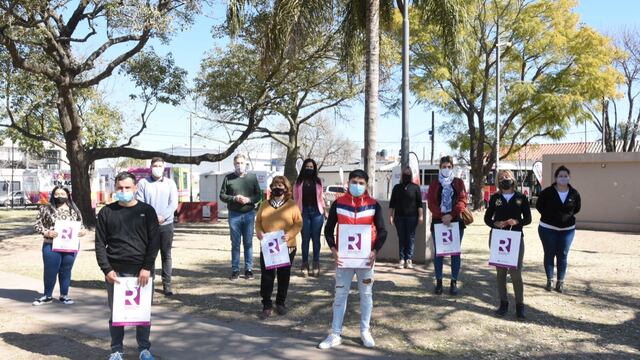 Se entregaron créditos del programa Banco Solidario